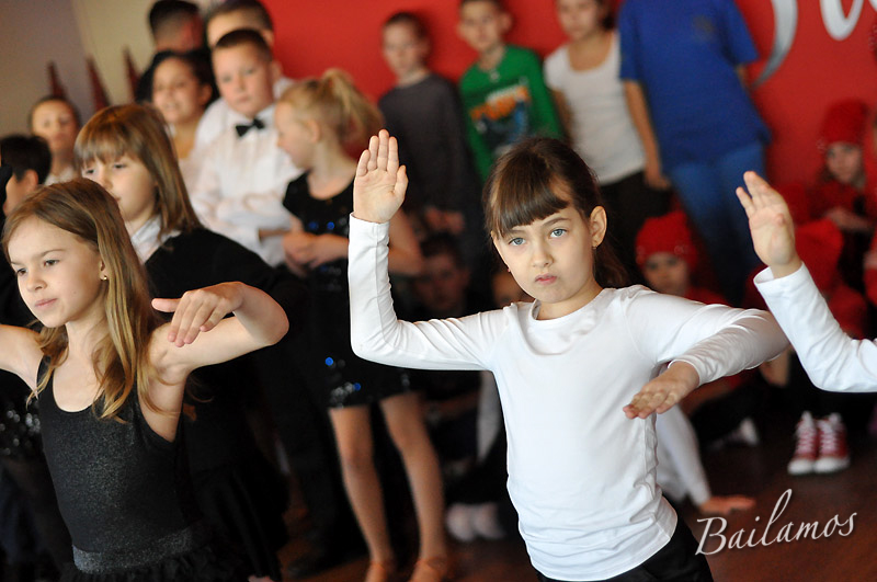 taniec-szkola-bailamos-bydgoszczwigilia-2013-43