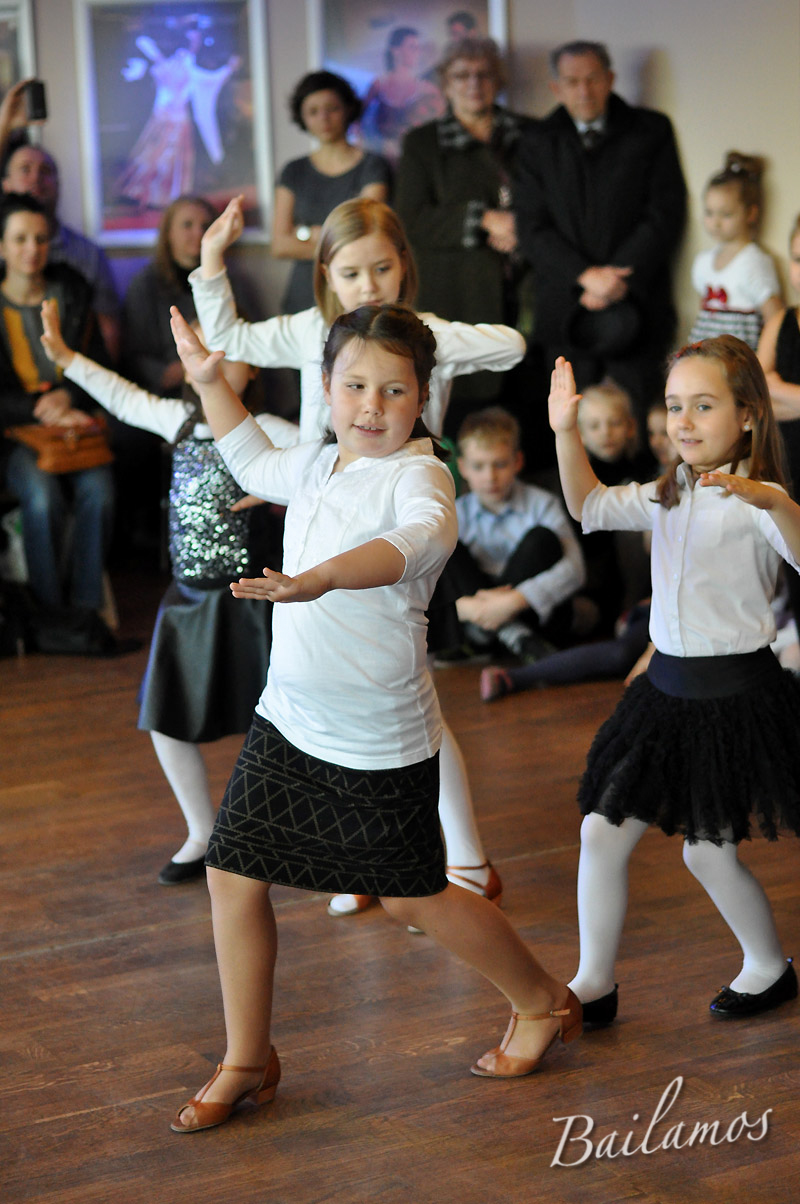 taniec-szkola-bailamos-bydgoszczwigilia-2013-44