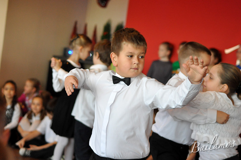 taniec-szkola-bailamos-bydgoszczwigilia-2013-56