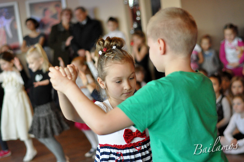 taniec-szkola-bailamos-bydgoszczwigilia-2013-72