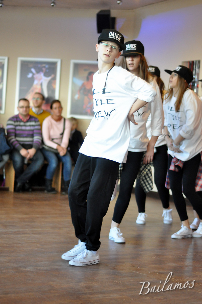 taniec-hip-hop-szkola-bailamos-bydgoszcz-wigilie-2013-26