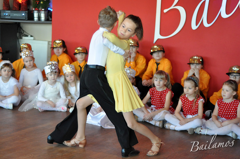 taniec-towarzyski-szkola-bailamos-bydgoszcz-wigilie-2013-15