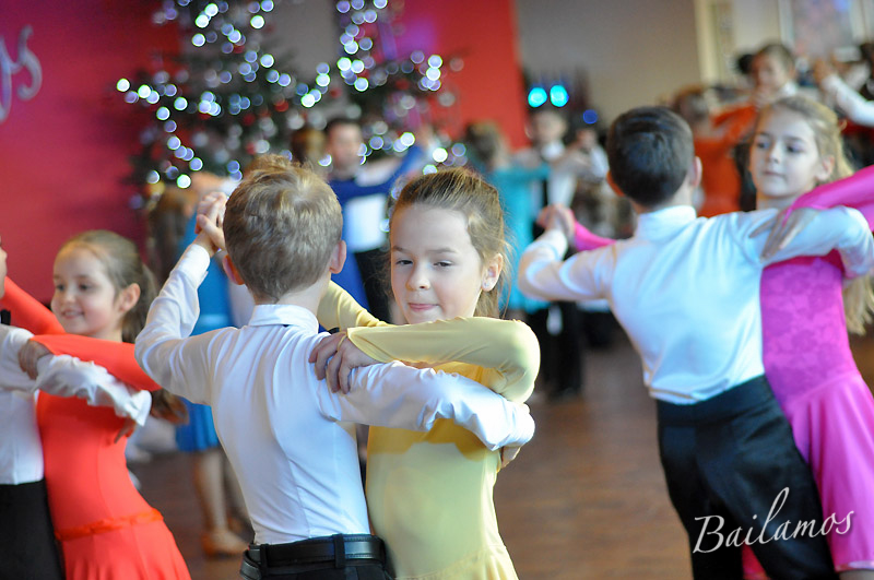 taniec-towarzyski-szkola-bailamos-bydgoszcz-wigilie-2013-45